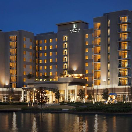 Embassy Suites By Hilton The Woodlands Exterior foto